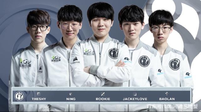 展无疑是一 展无疑是一