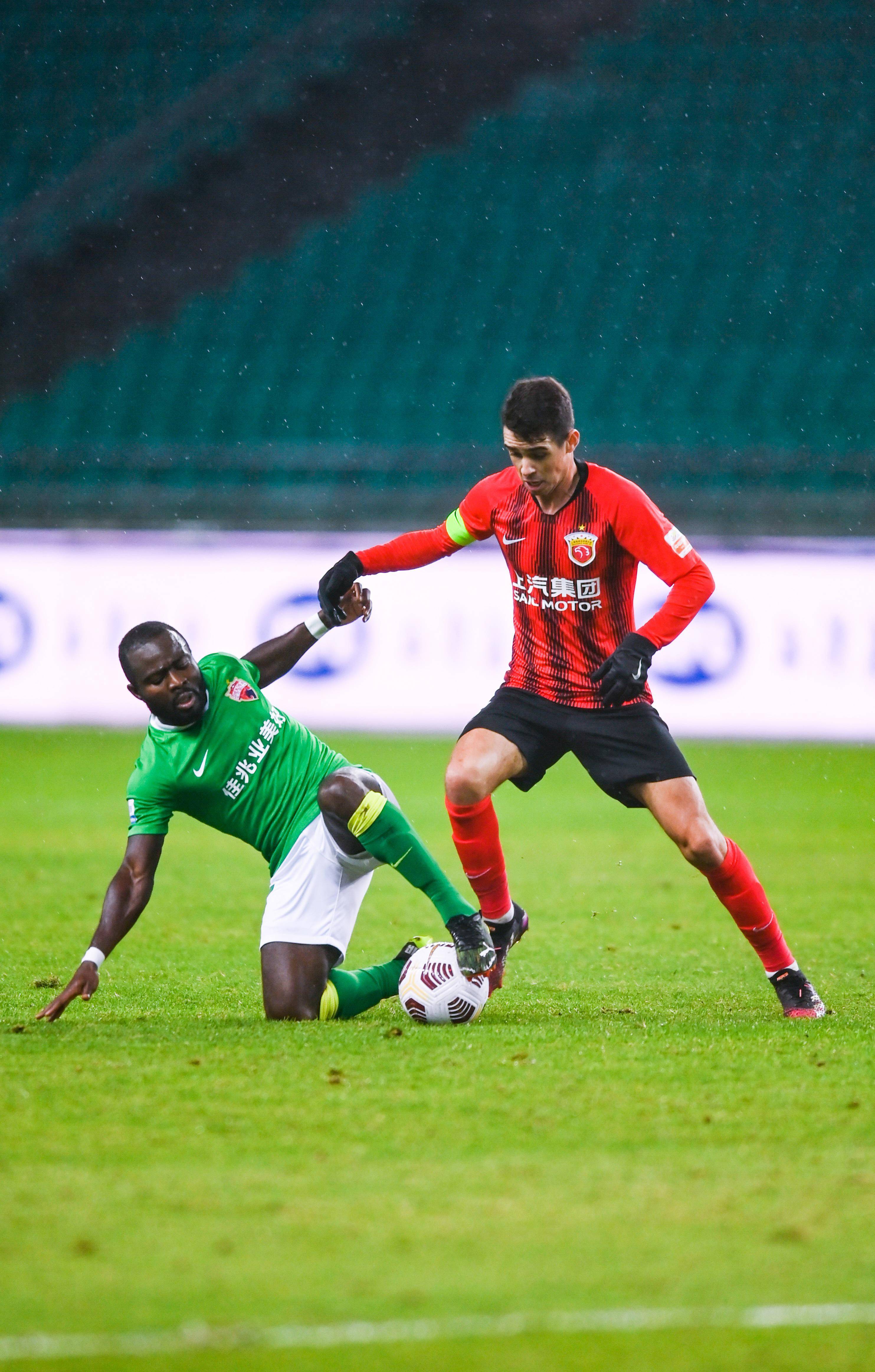 的持续压力 的持续压力