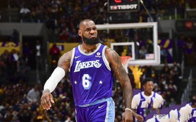 与国家队上 与国家队上